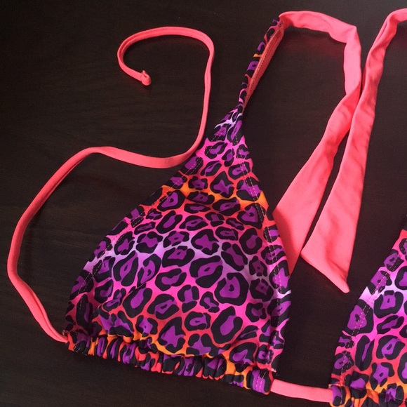 California waves bikini top swim - Picture 2 of 7